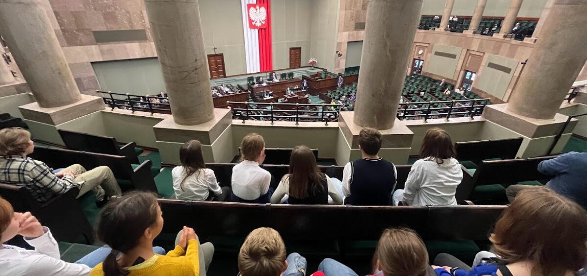 Uczniowie zwiedzali Sejm